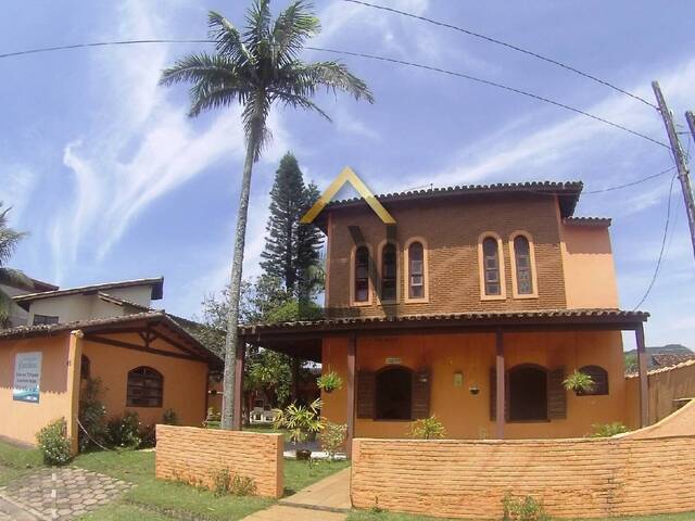 #1244 - Casa de Praia para Venda em Caraguatatuba - SP