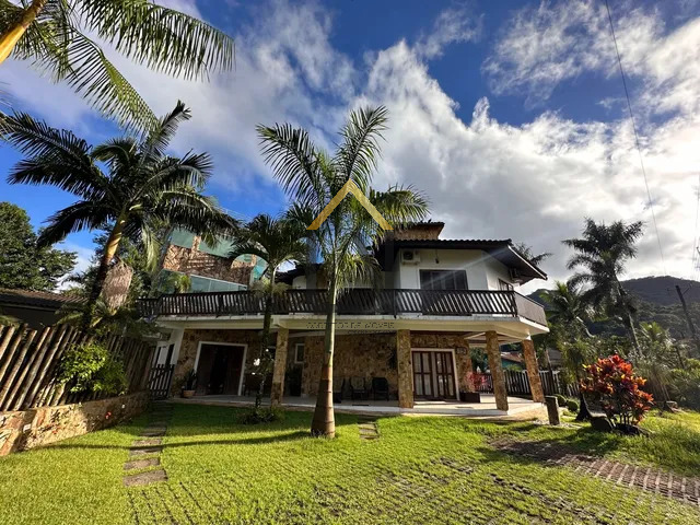 #1418 - Casa de Praia para Venda em Ubatuba - SP