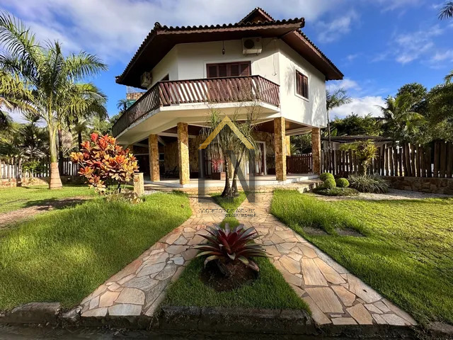 #1418 - Casa de Praia para Venda em Ubatuba - SP