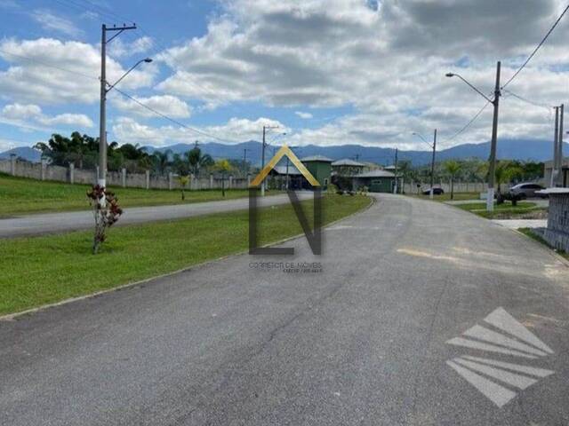 #1625 - Terreno em condomínio para Venda em Taubaté - SP