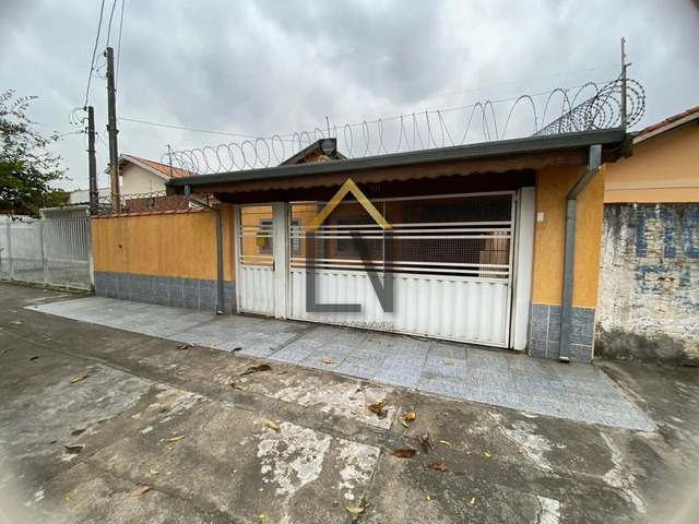 #1746 - Casa para Venda em Taubaté - SP